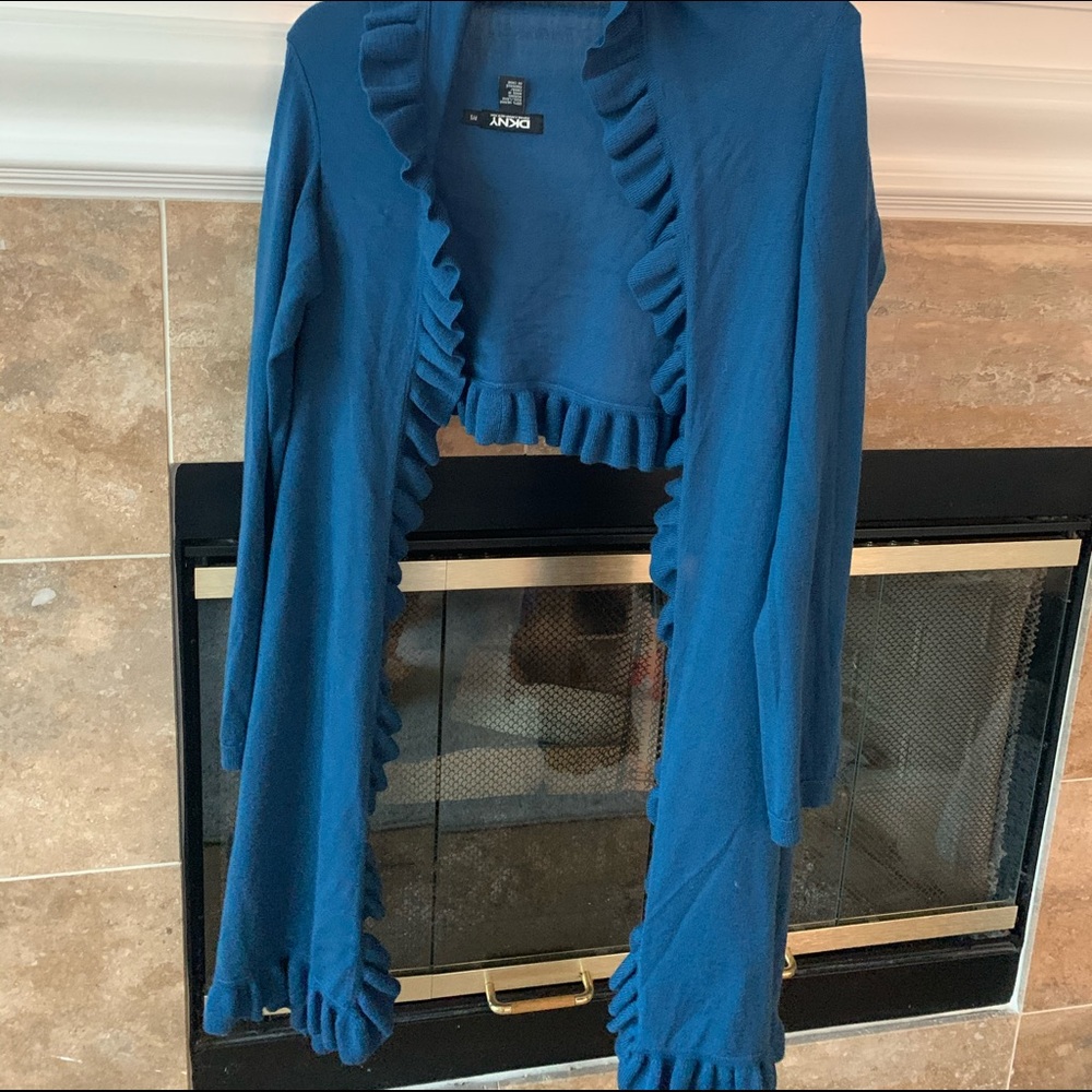Fun long armed stylish cardigan